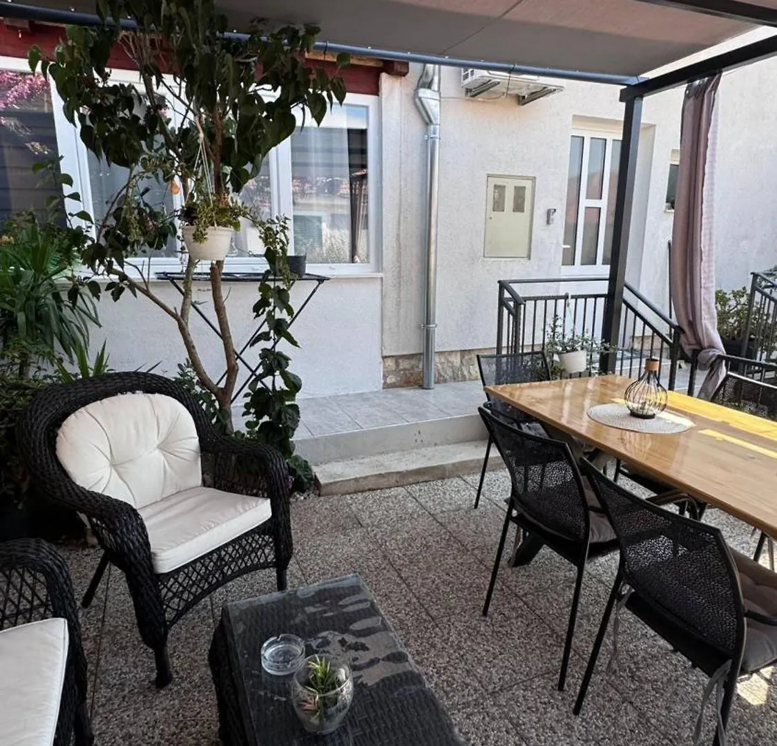 Apartment Sandra Trogir